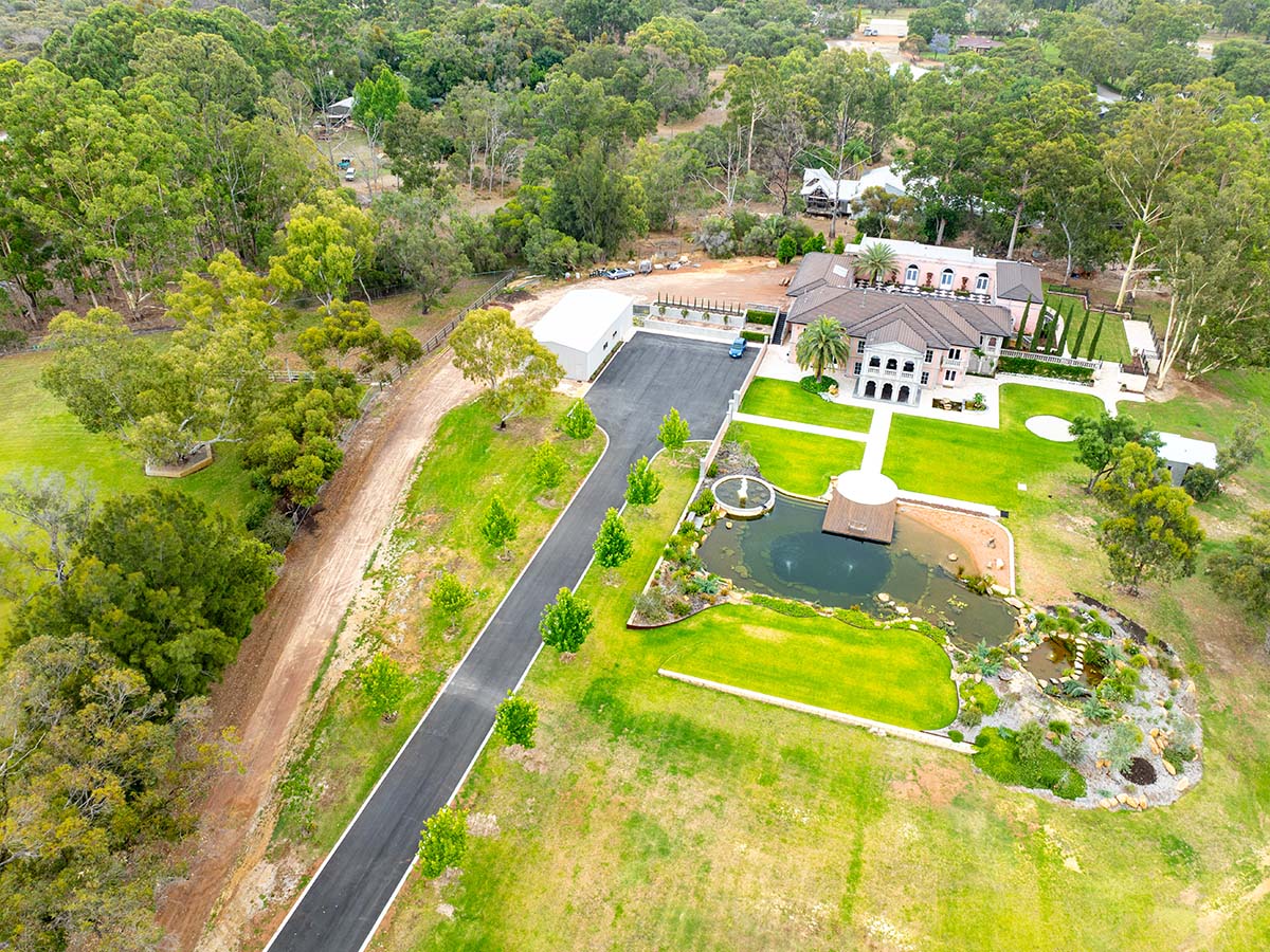 Jackson Asphalt proudly managed this project at a private estate in Middle Swan, from start to finish, led by our highly skilled civil crew